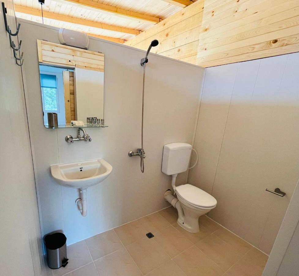 Cozyhut Бунгало Под Наем Chernomorets Buitenkant foto
