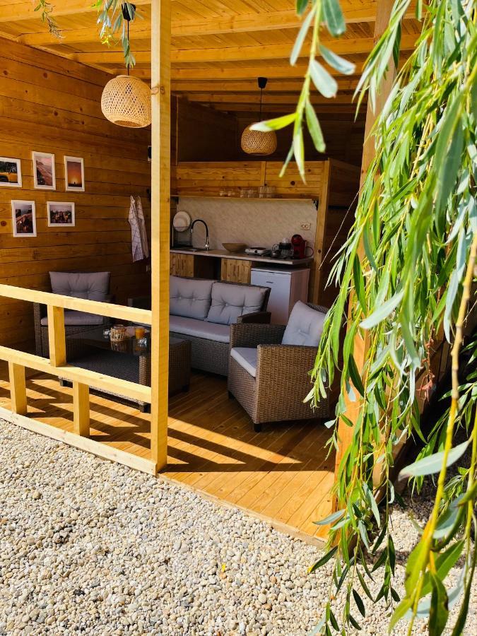 Cozyhut Бунгало Под Наем Chernomorets Buitenkant foto